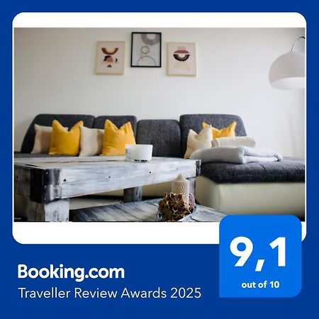 Gemuetliches Innenstadtnest, Zentrale Lage, 88Qm, Kostenfreier Parkplatz, Fuer Bis Zu 6 Personen 콧부스 외부 사진