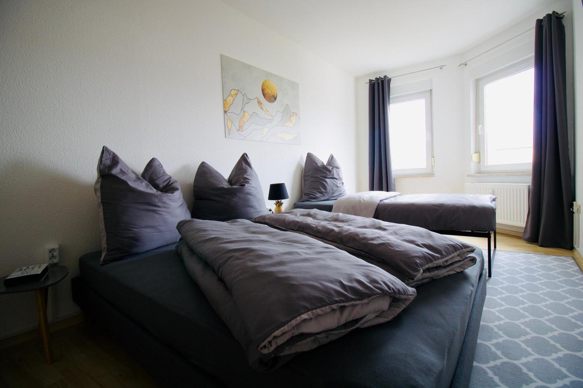Gemuetliches Innenstadtnest, Zentrale Lage, 88Qm, Kostenfreier Parkplatz, Fuer Bis Zu 6 Personen 콧부스 외부 사진