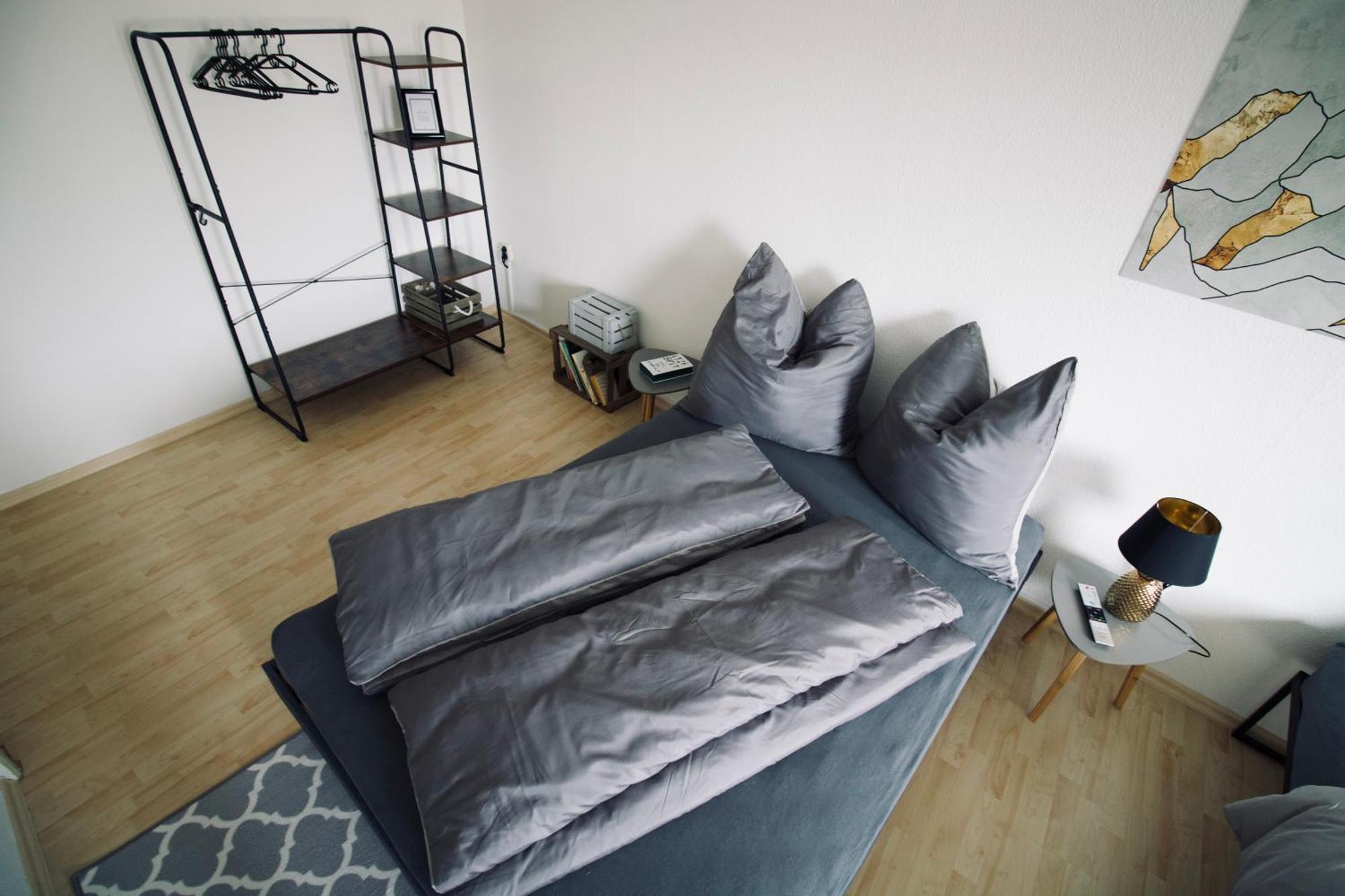 Gemuetliches Innenstadtnest, Zentrale Lage, 88Qm, Kostenfreier Parkplatz, Fuer Bis Zu 6 Personen 콧부스 외부 사진
