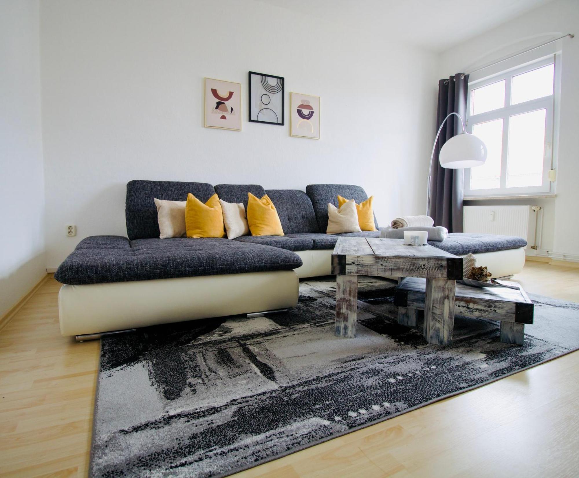 Gemuetliches Innenstadtnest, Zentrale Lage, 88Qm, Kostenfreier Parkplatz, Fuer Bis Zu 6 Personen 콧부스 외부 사진